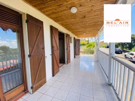 vente maison 5 pièces 146 m² à gros morne (97213)  224 000 €