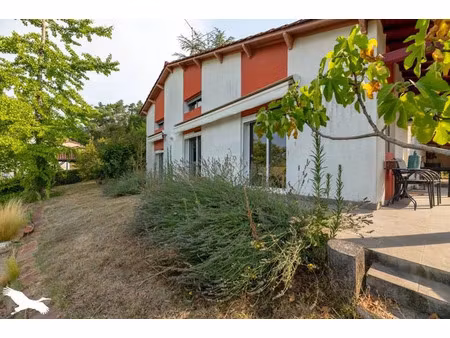 vente maison 6 pièces 147 m² à sanilhac (24660)  231 440 €