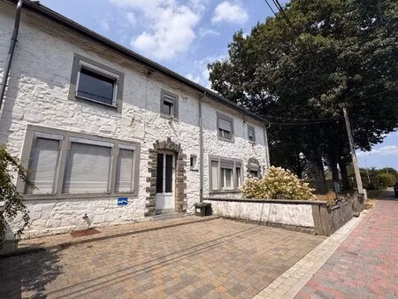 maison à louer à rue du docteur pierre lifrange 49 bertrix (vbe52112)