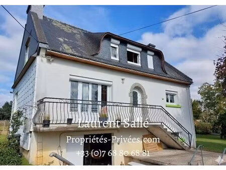 saint-gravé (56220) - maison indépendante avec dépendance en pierres