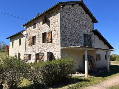 vente propriété 133 m² à la pacaudière 229 000 €