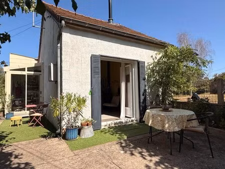 en exclusivite ! maison en pierre 54m²  2 chambres sur 593m² de terrain + terrain...