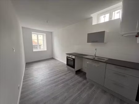 location appartement 2 pièces 45 m² à riom (63200)