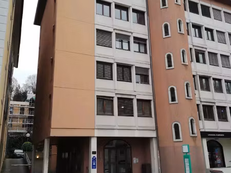 location garage 12 m² à chambéry (73000)