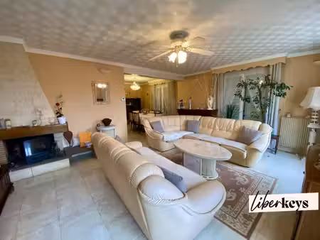maison familiale 4 chambres -sous sol total - jardin