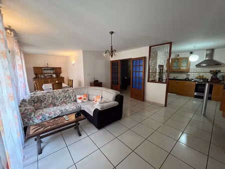 vente appartement 5 pièces 101 m² saint-jean-de-maurienne (73300)