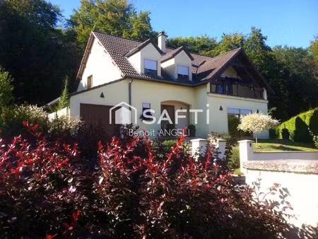 magnifique maison familiale très bien entretenue