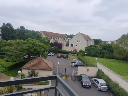 location appartement 3 pièces 60 m² à cergy (95800)