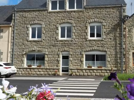 maison 9 pièces 158 m²