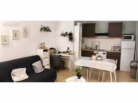studio 25m2 centre ville - mobilier à disposition - proche lycées - idéal étudiant■disposi
