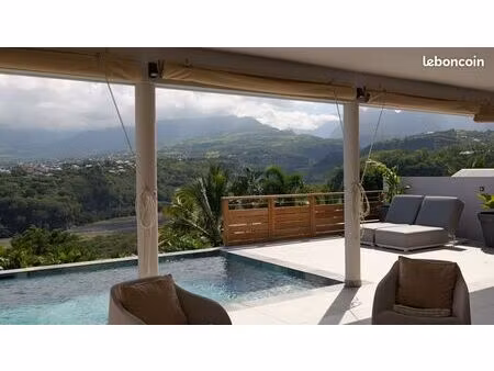 coliving en villa avec piscine  sdb et wc privés