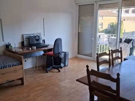 loue f2 à forbach + parking sécurisés + visiophone