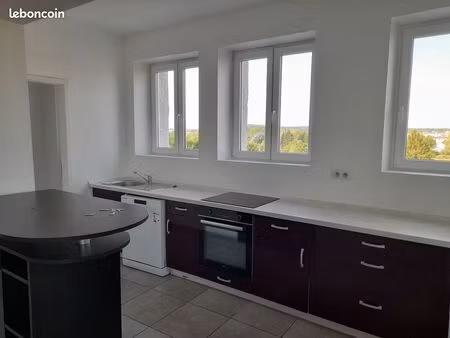bel appartement de 90 m2