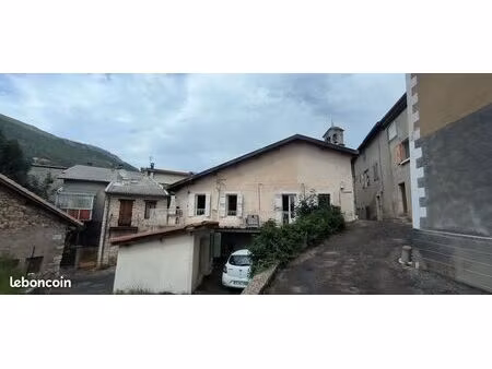 a louer maison de village individuelle