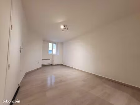 appartement 38m² en rez-de-chaussée