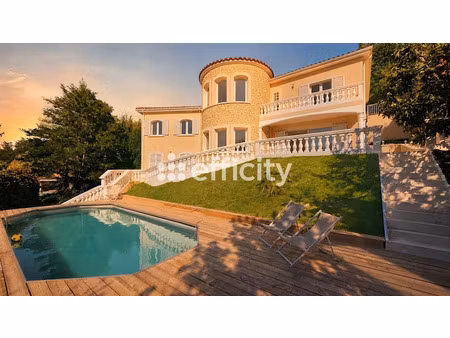 vente villa 7 pièces 245 m² à rochetaillée-sur-saône (69270)  1 144 000 €