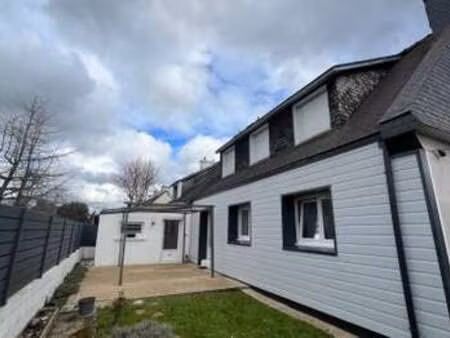 vente maison à ergué-gabéric (29500) : à vendre / 112m² ergué-gabéric