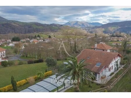 demeure de prestige itxassou 8 pièce(s) 310 m2