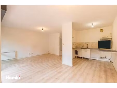 appartement 3 pièces traversant | jardin privatif | climatisation réversible