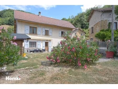 maison avec dépendances et grand terrain – chirens