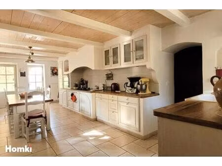 maison/villa t6 de 226 m² à condillac 26740