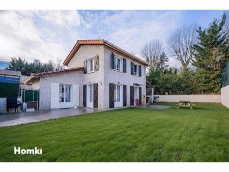 villa t6 de 105 m² à meximieux 01800
