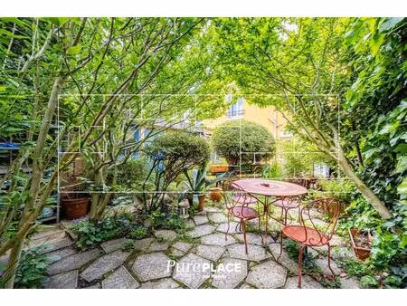 magnifique maison familiale + dépendances  à romainville