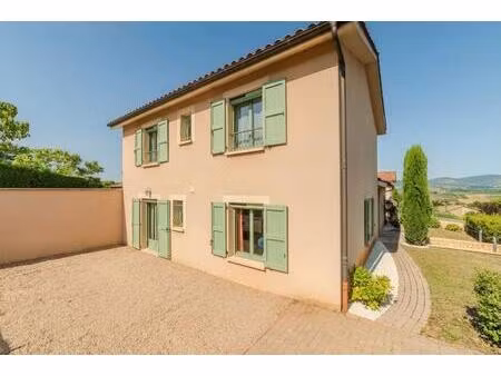 superbe villa de 195 m2 avec piscine