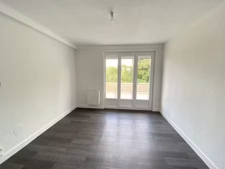 location appartement 1 pièce 36 m² à aubervilliers (93300)  695 €