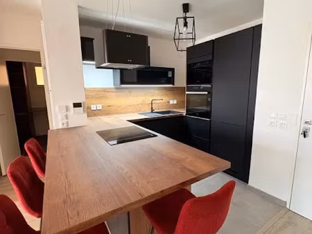 location meublée appartement 2 pièces 43.37 m² à le petit-quevilly (76140)  750 €