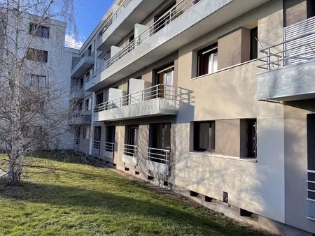 location appartement 1 pièce 30.3 m² à chatou (78400)  820 €