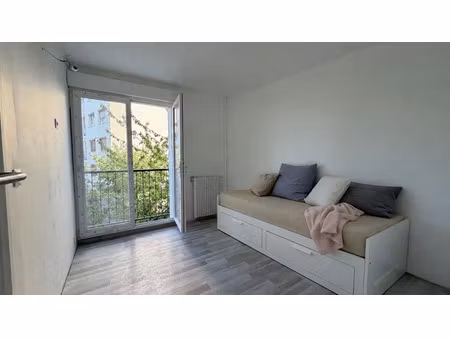location meublée appartement 1 pièce 26 m² à saint-maur-des-fosses (94100)  850 €