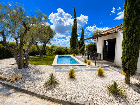 location maison 4 pièces 180 m² à aix-en-provence (13100)