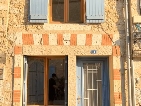 maison de village saint -clar
