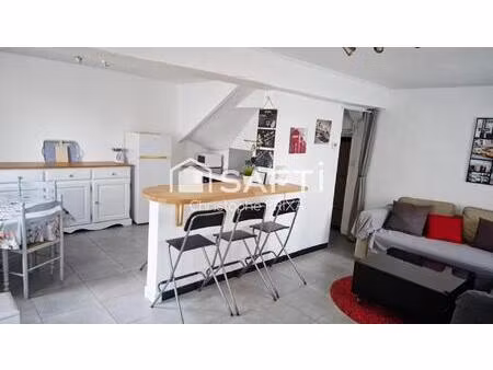 maison mitoyenne sur cour commune
