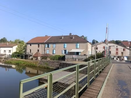 maison de caractère – selles (haute-saône)