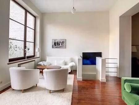 120m2 duplex avec jardin prive - 2 chambres - place flagey