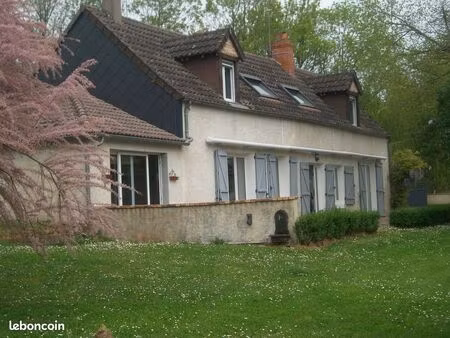 longère 7 pièces et grand garage 300 m2