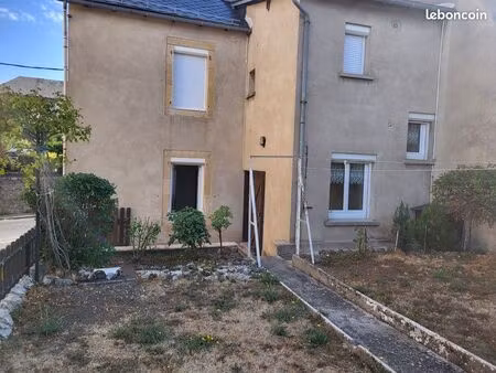 vends maison d’habitation