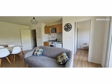 apt t2 meublé cité de l'hers