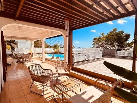 villa 4/5 chambre avec piscine
