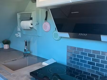 beau studio dans villa à riantec