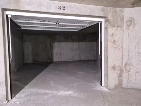 garage 24m2 (rue stalingrad)