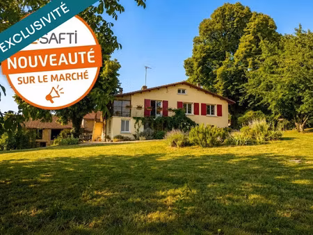 vente maison 5 pièces 80 m² à montmoreau (16190)  99 000 €