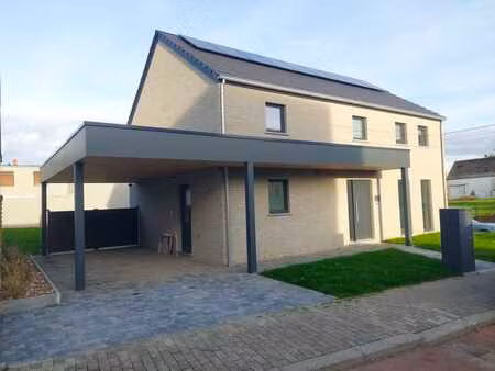 villa neuve 4ch  2sdb avec jardin à louer