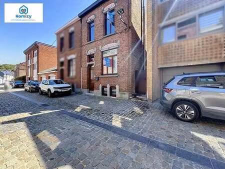 maison 3 façades - 2 ch - pv - peb d - clim - toiture neuve