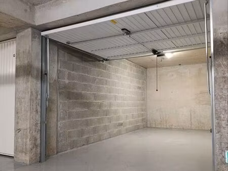 garage metz-tessy