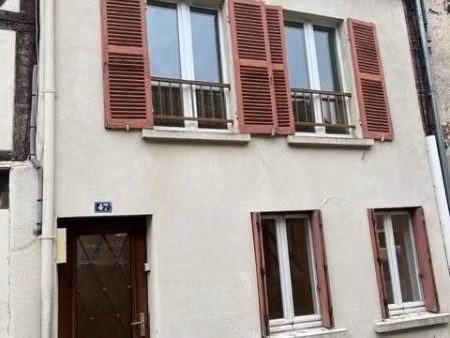 location maison 3 pièces 60 m² à orbec (14290)  500 €