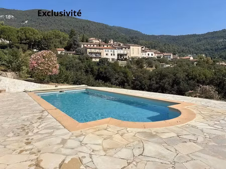 vente villa 4 pièces 145 m² à seillans (83440)  600 000 €