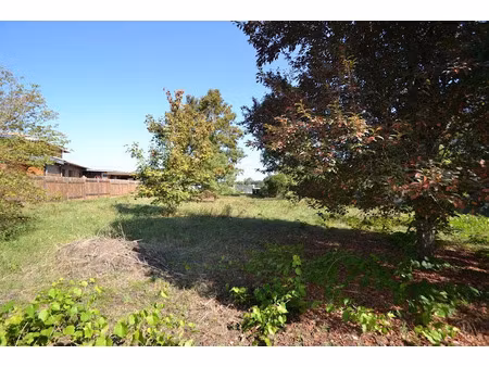 vente terrain 977 m² à podensac (33720)  121 000 €